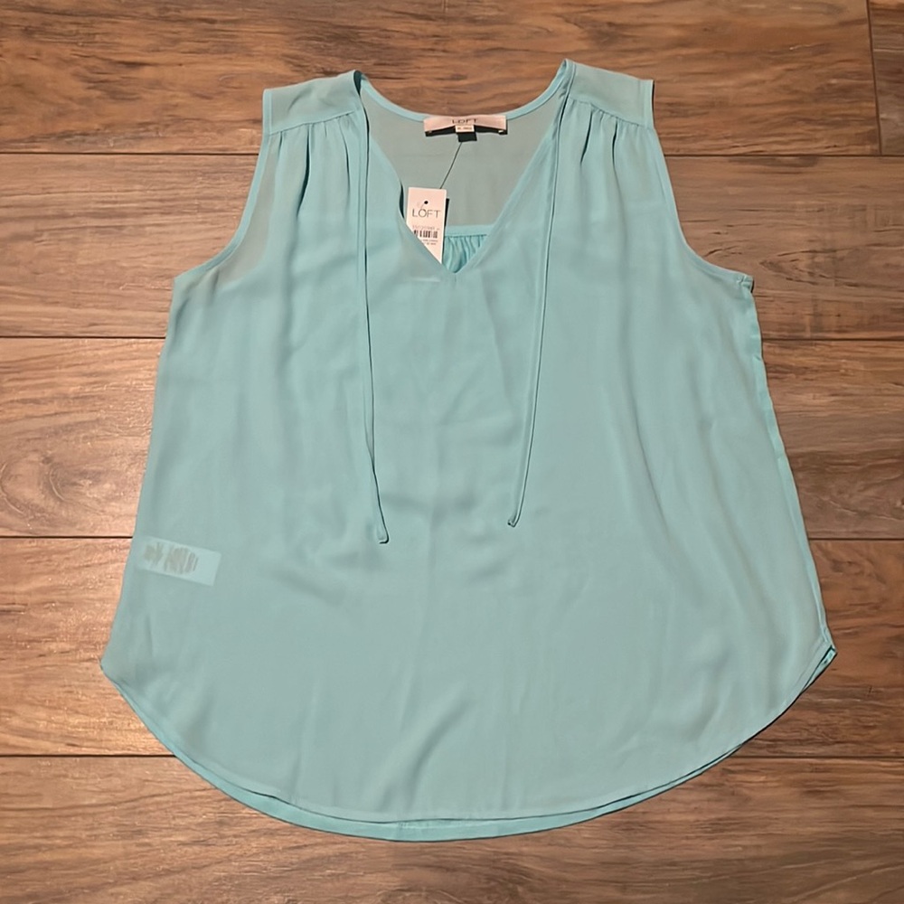 Loft Teal Top
